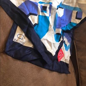 Oscar De La Renta scarf